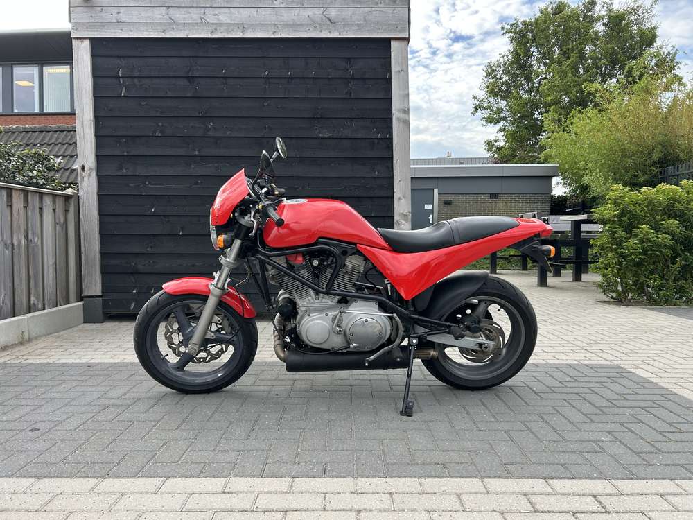 Buell M2 Cyclone