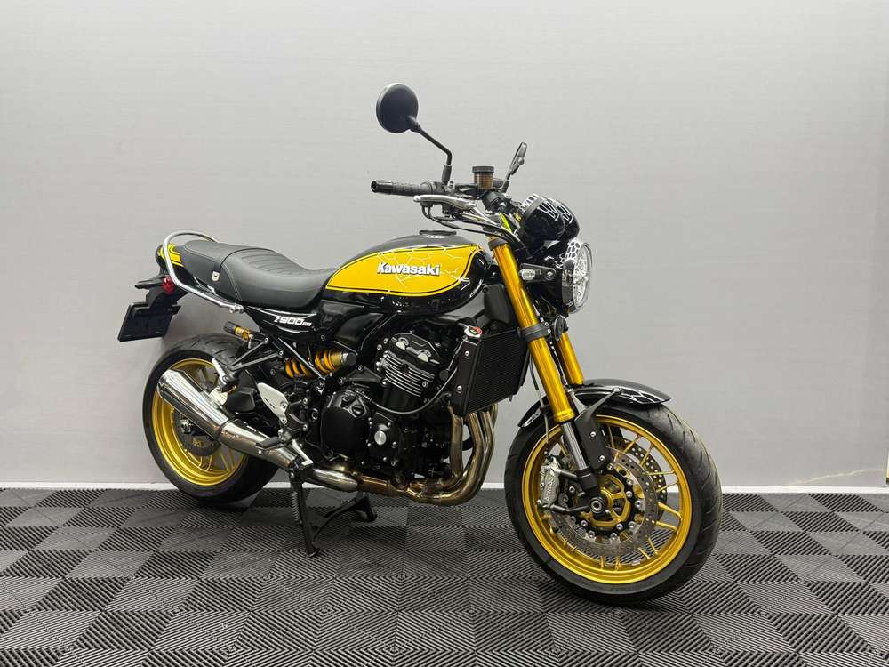Kawasaki Z 900RS Café SE