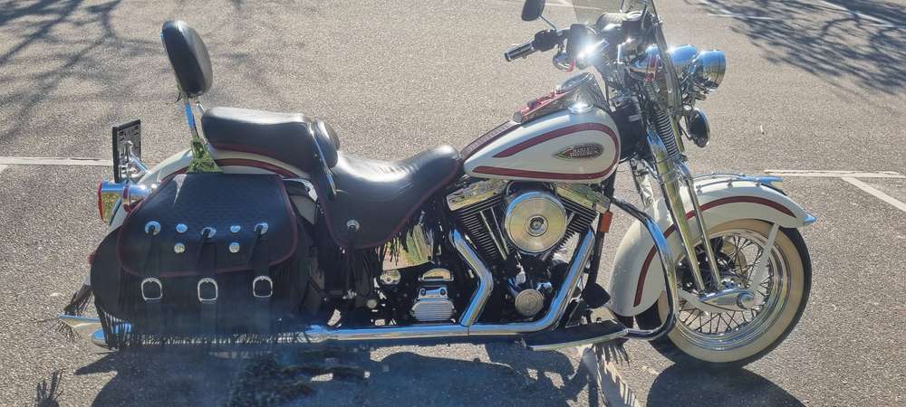 Harley-Davidson FLSTSC Softail Springer Classic