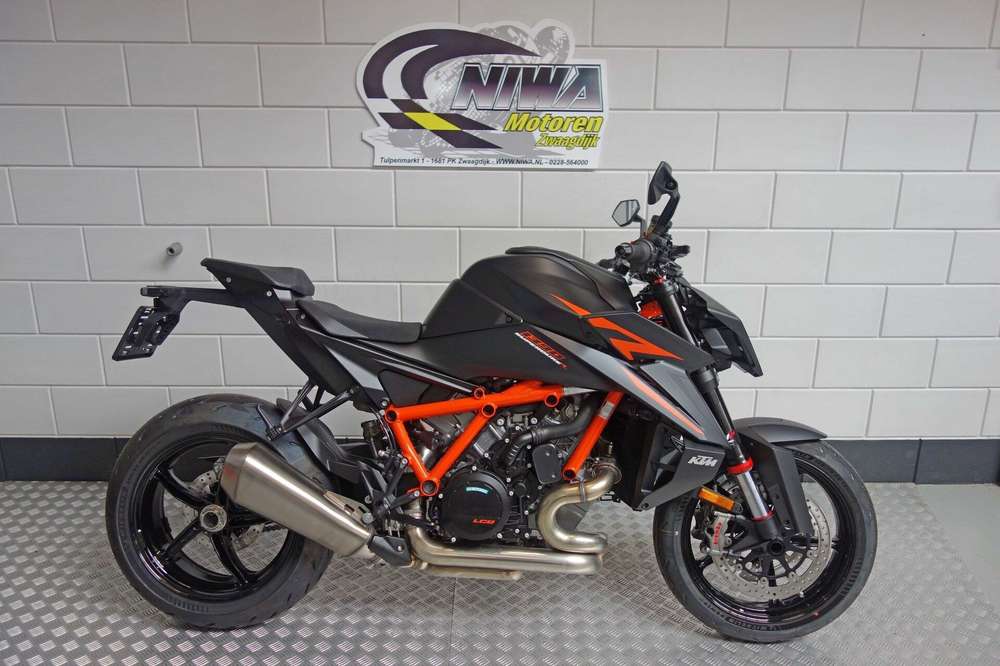 KTM 1390 Super Duke R