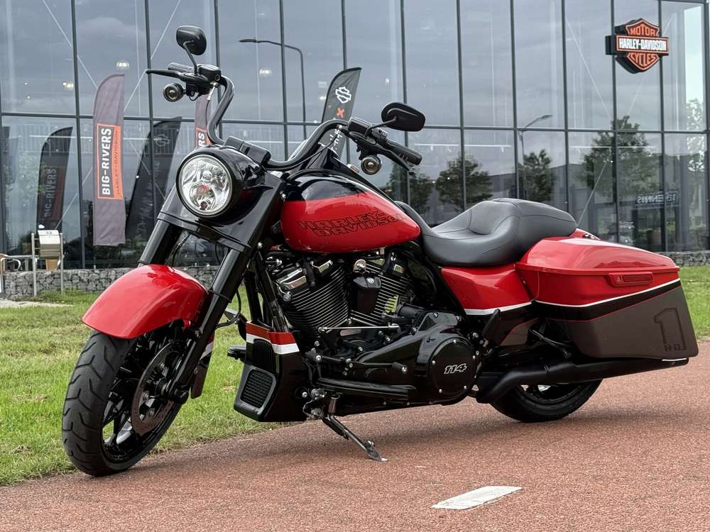 Harley-Davidson FLHRXS Road King Special 114