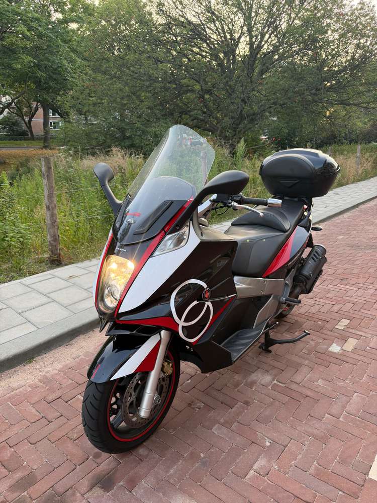 Gilera GP 800
