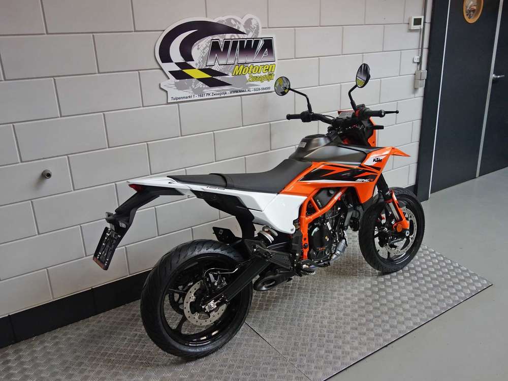 KTM 125 SMC R
