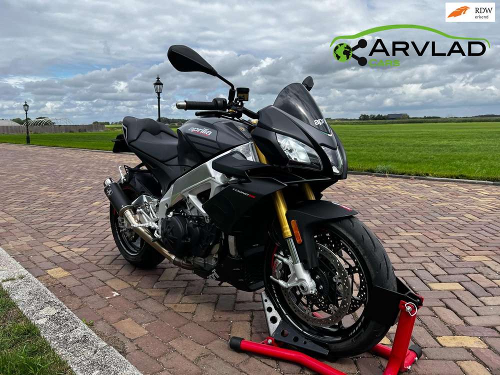 Aprilia Tuono V4 R APRC