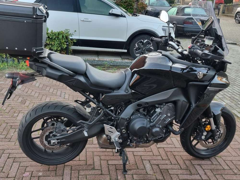 Yamaha Tracer 9
