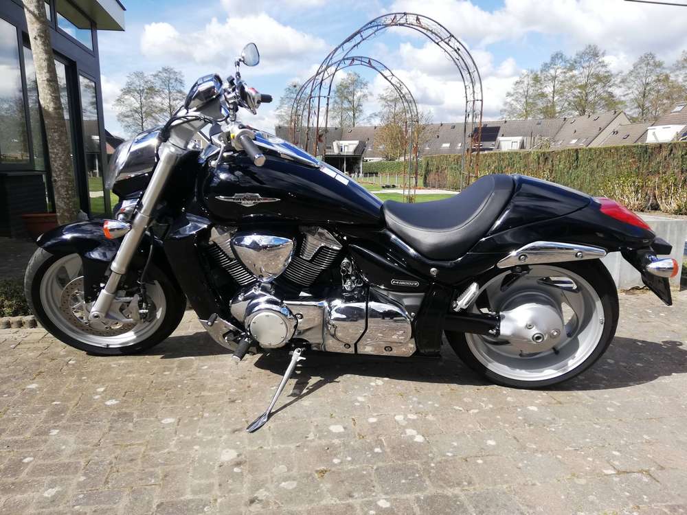 Suzuki Intruder M1800R