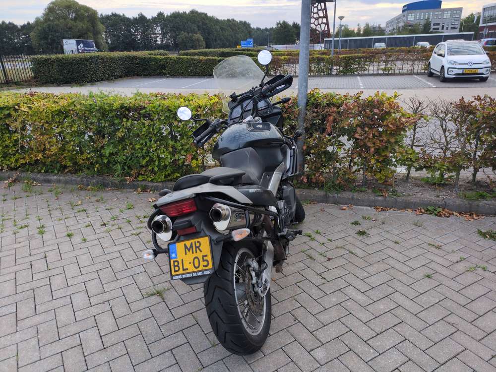 Aprilia ETV 1000 Caponord