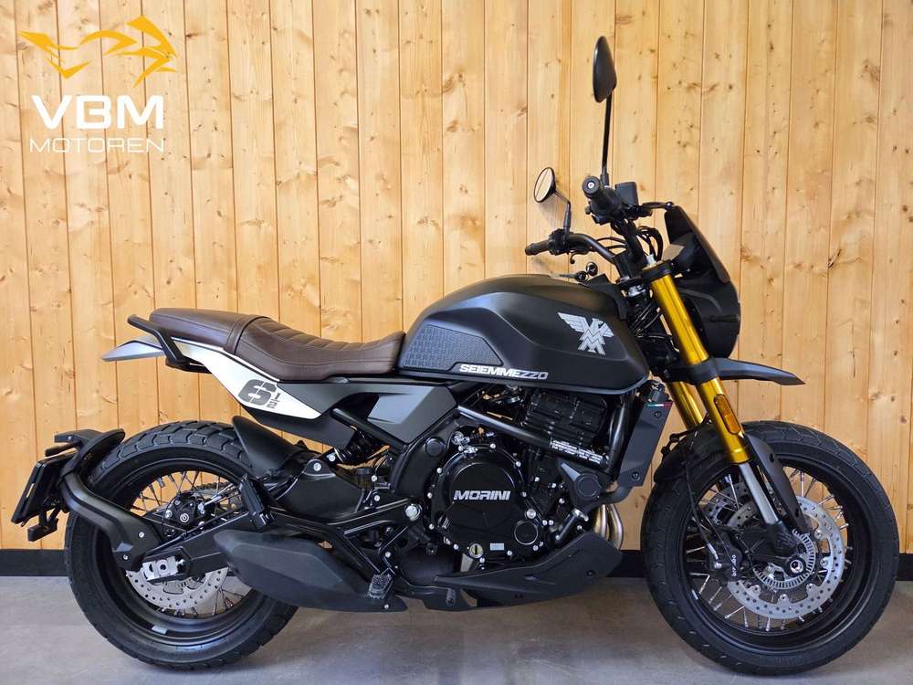 Moto Morini SEIEMMEZZO SCR