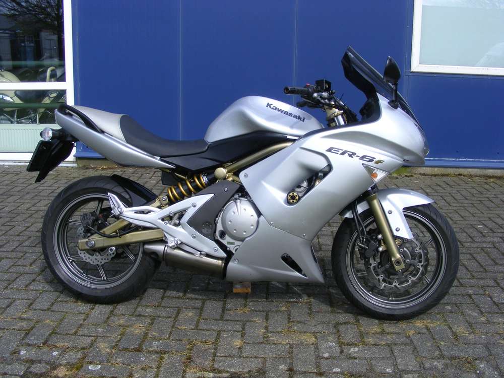Kawasaki ER-5 Twister
