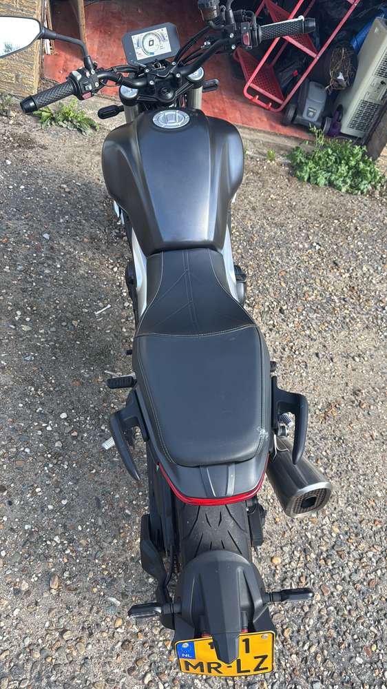 Voge 500 AC
