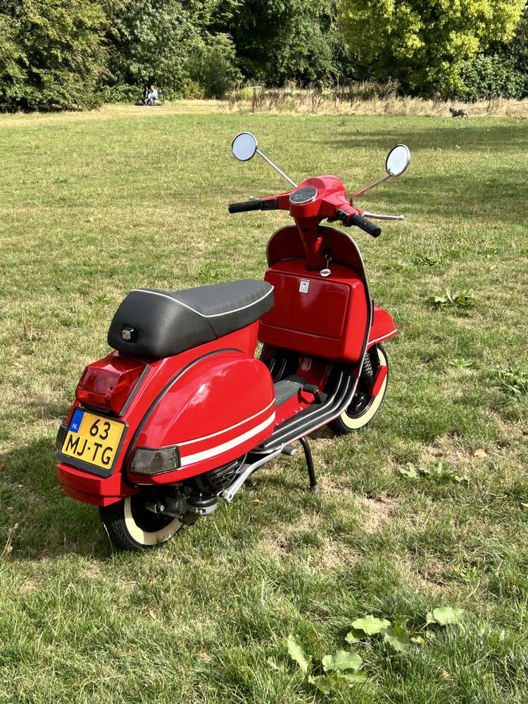 Vespa PX 125