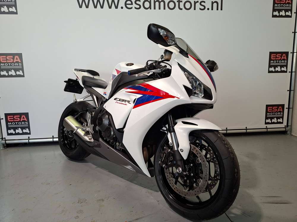 Honda CBR 1000RR Fireblade