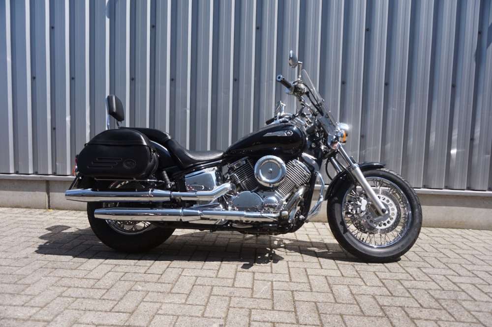 Yamaha XVS 1100 Drag Star Classic
