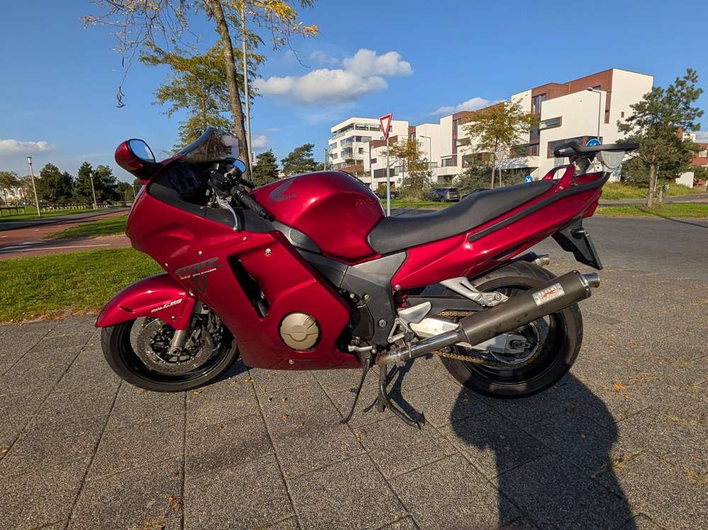 Honda CBR 1100XX Super Blackbird