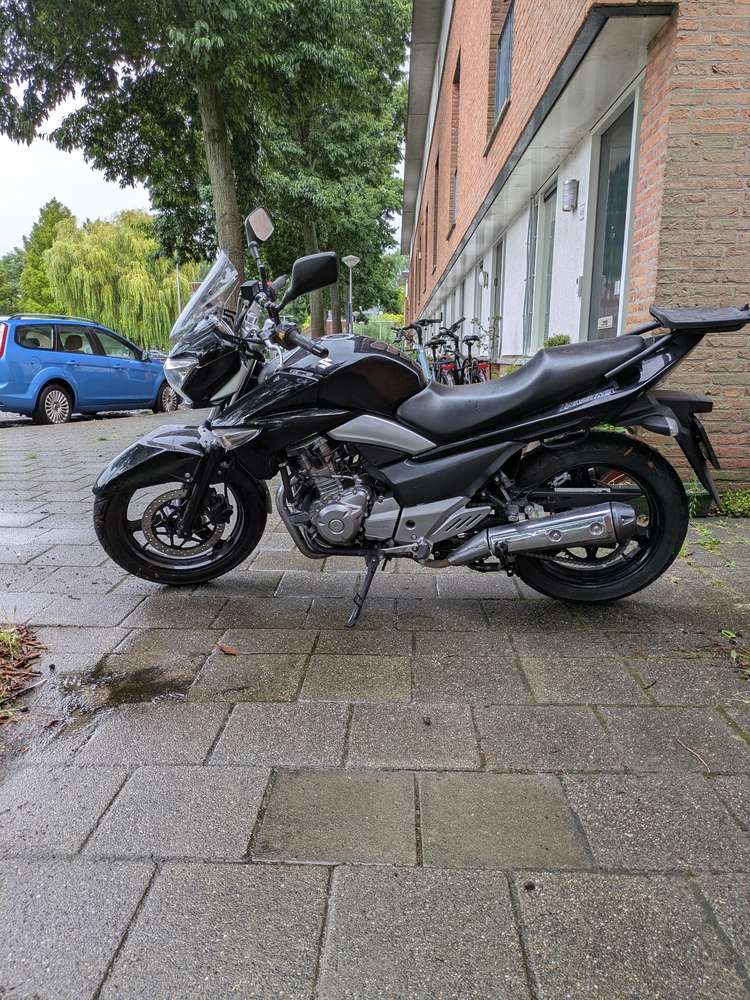 Suzuki GW 250 Inazuma
