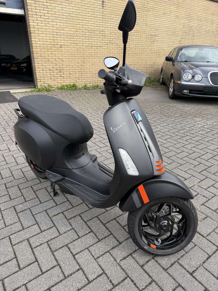 Vespa ELETTRICA