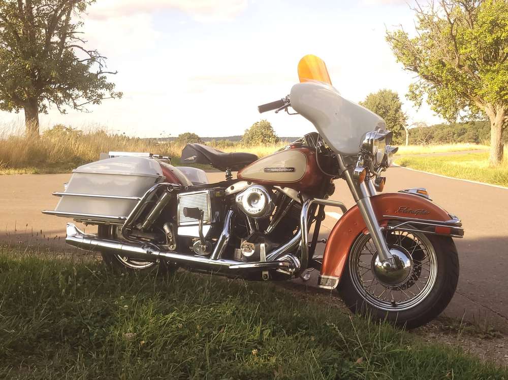 Harley-Davidson FLH Electra Glide