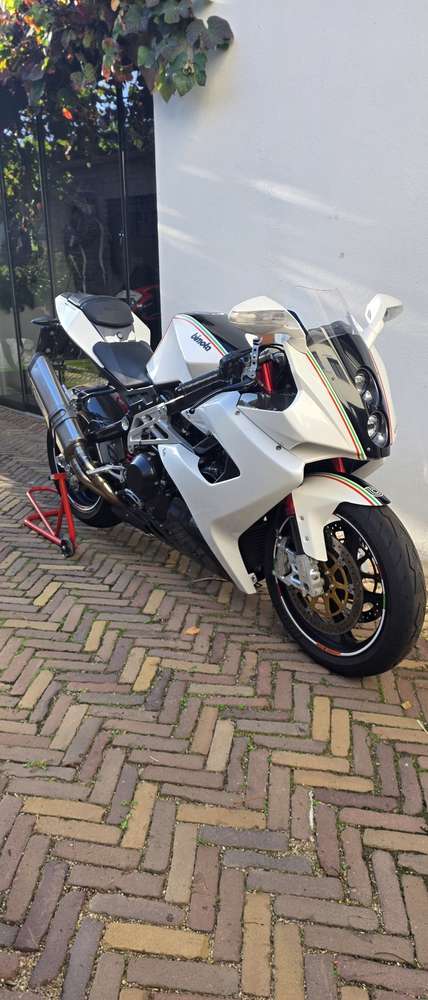 Bimota DB8