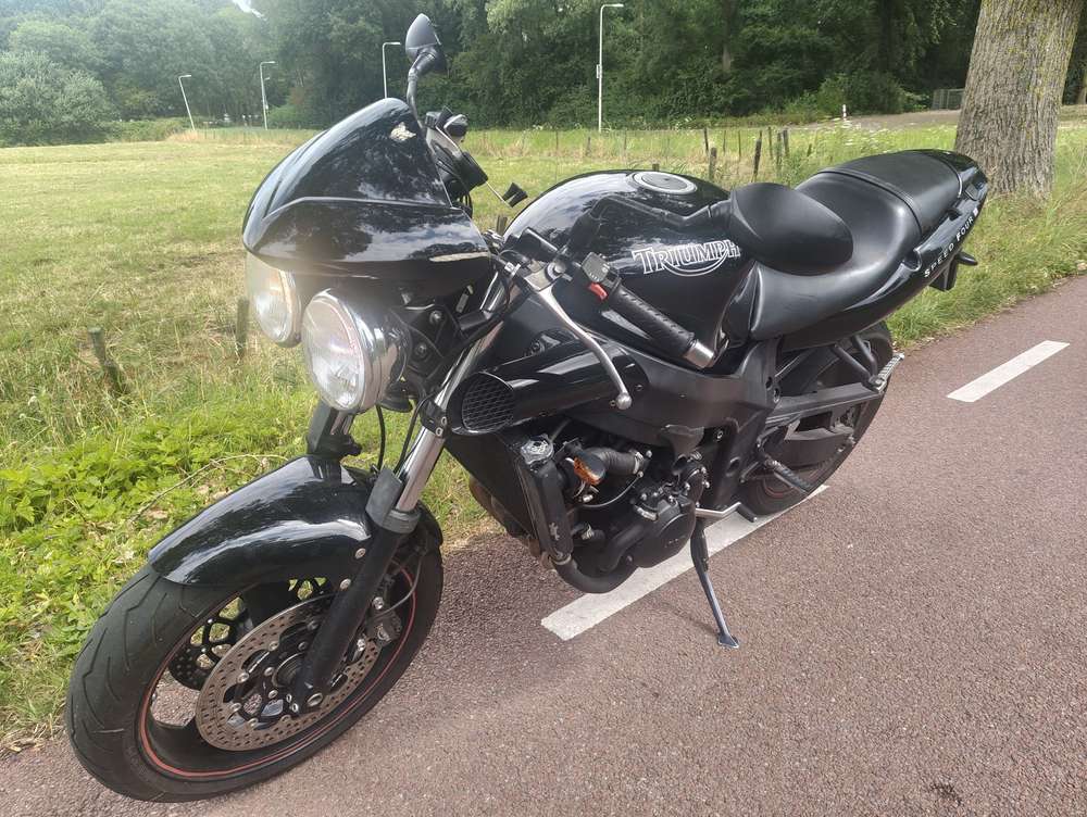 Triumph SPEED FOUR