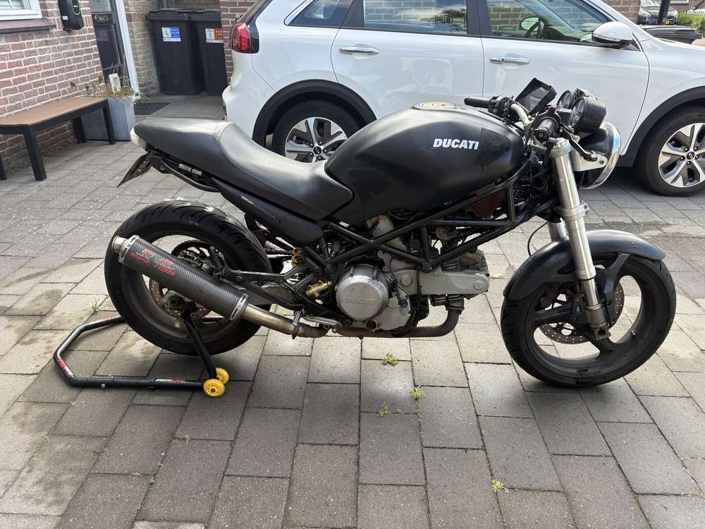 Ducati Monster 620ie