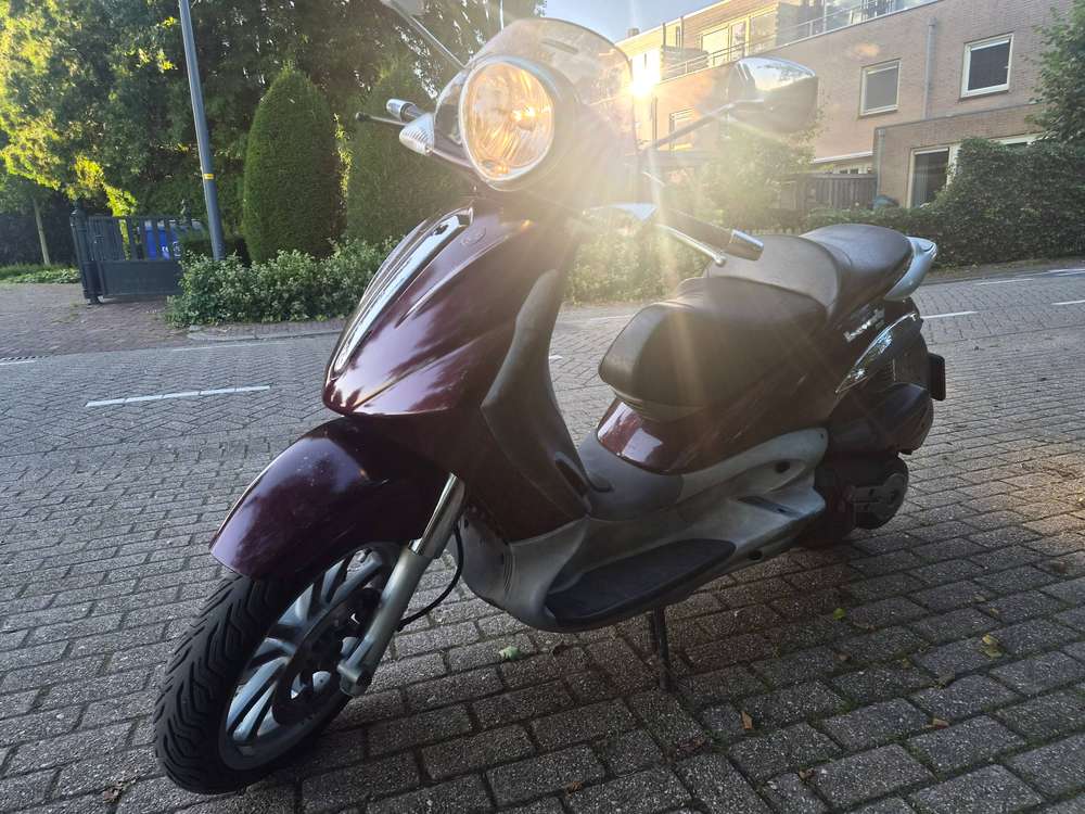 Piaggio Beverly 500