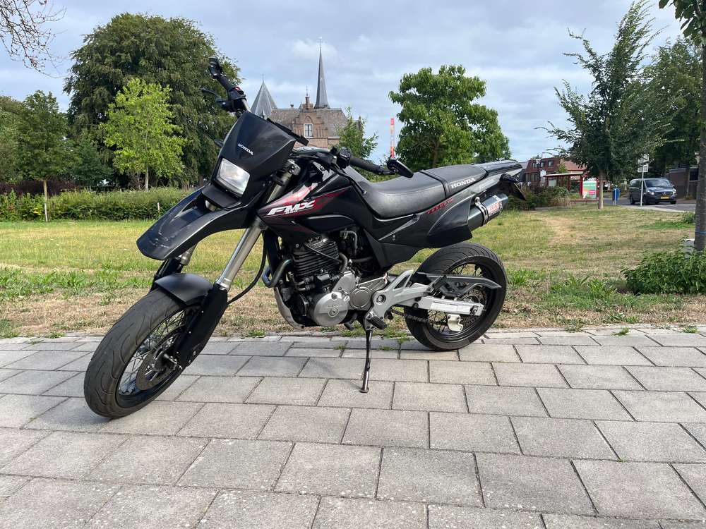 Honda FMX 650 Supermoto