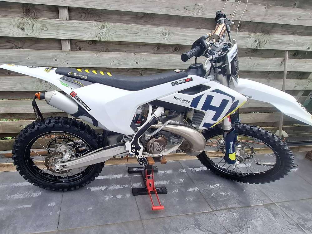 Husqvarna TC 250