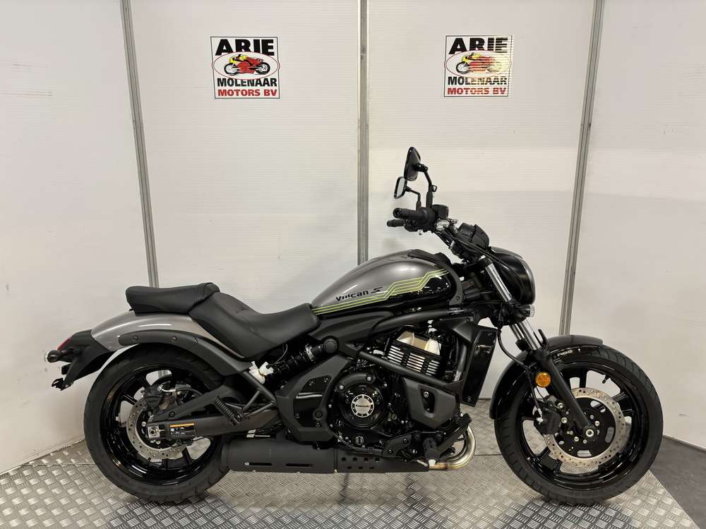 Kawasaki VN 650 Vulcan S SE
