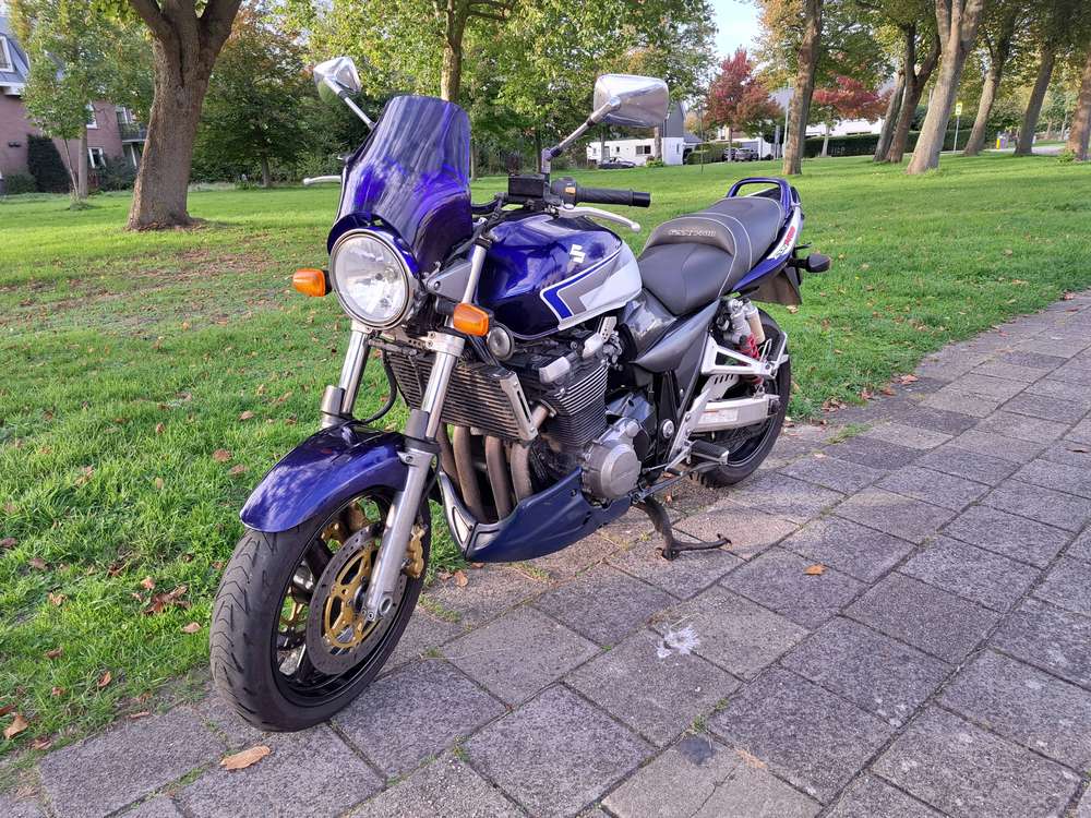 Suzuki GSX 1400