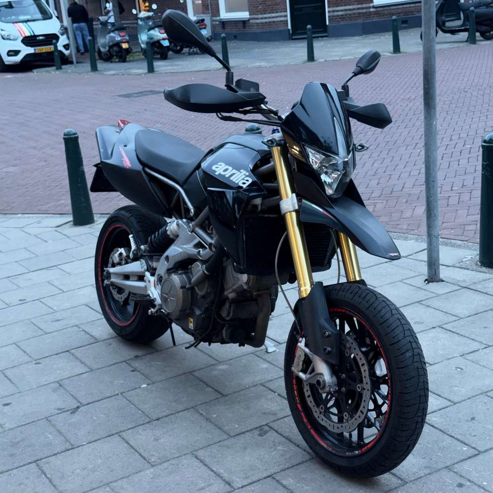 Aprilia SMV 1200 Dorsoduro