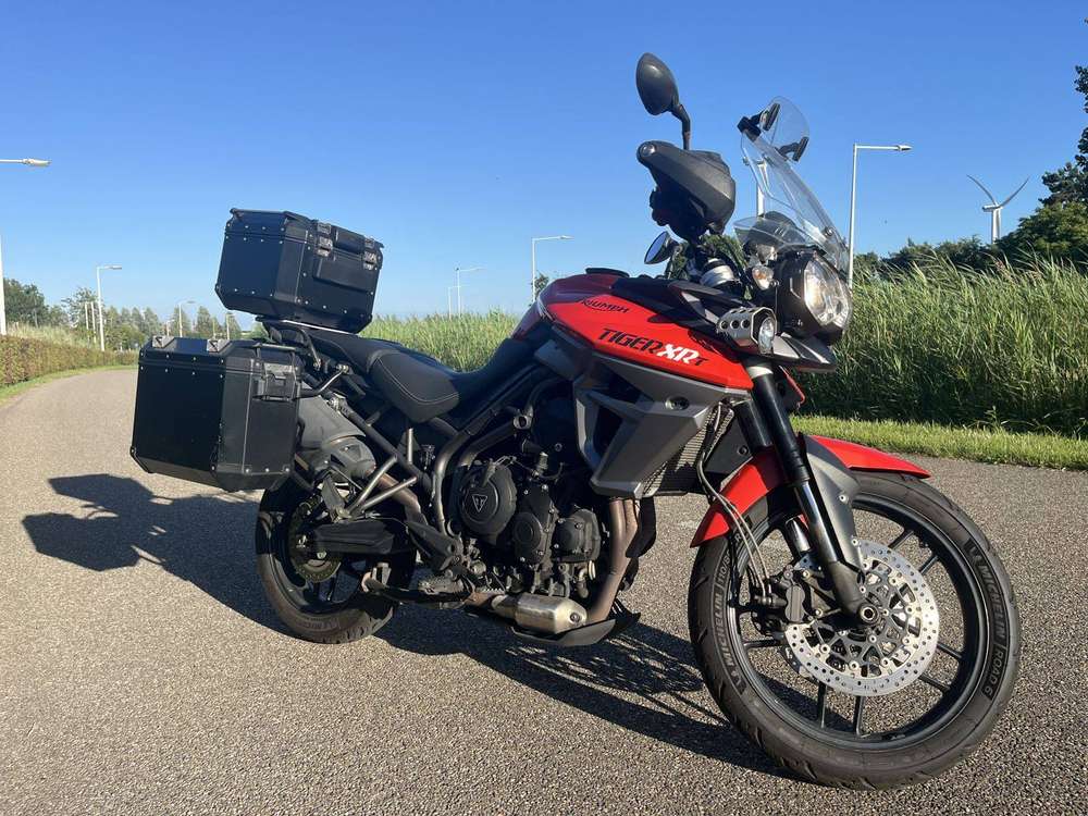Triumph Tiger 800 XRt