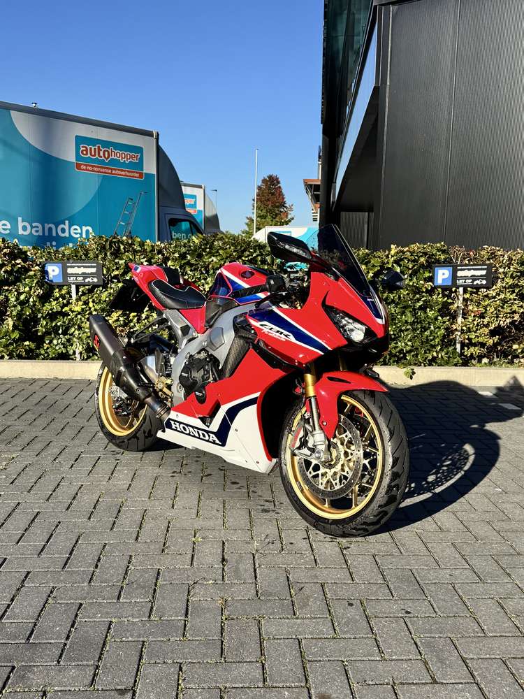 Honda CBR 1000RR-SP Fireblade