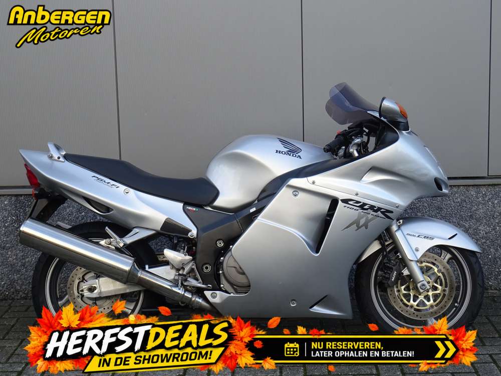 Honda CBR 1100XX Super Blackbird