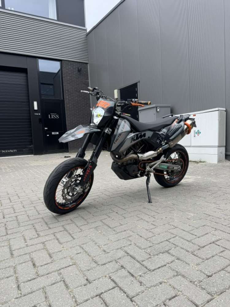 KTM 690 Enduro