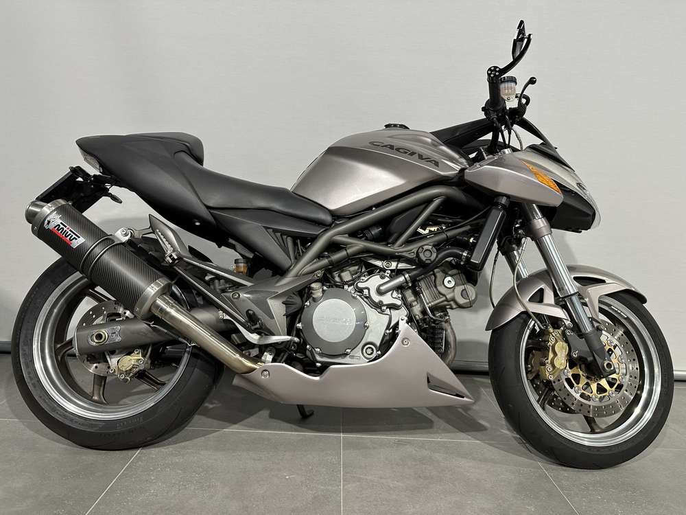 Cagiva V-Raptor 1000
