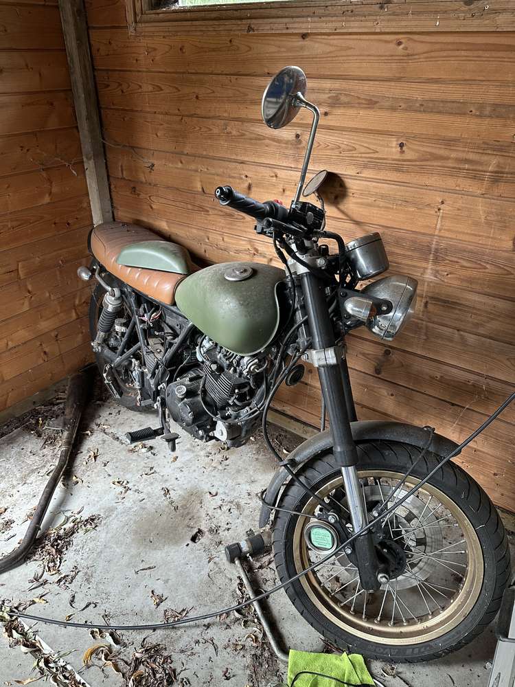 Mash Seventy 125