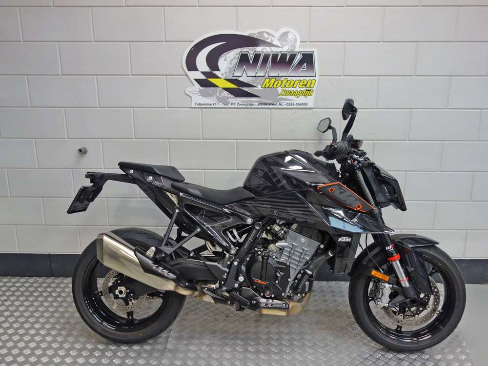 KTM 990 Duke