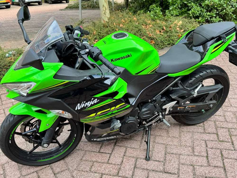 Kawasaki Ninja 400
