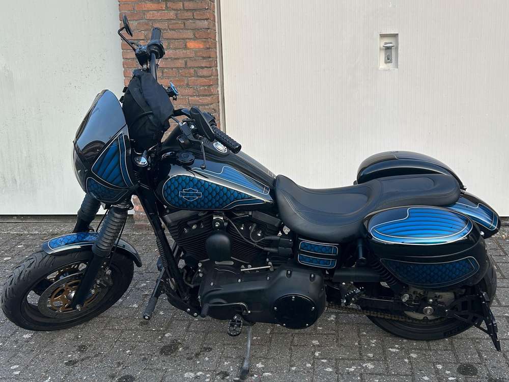 Harley-Davidson FXDB 103 Dyna Streetbob