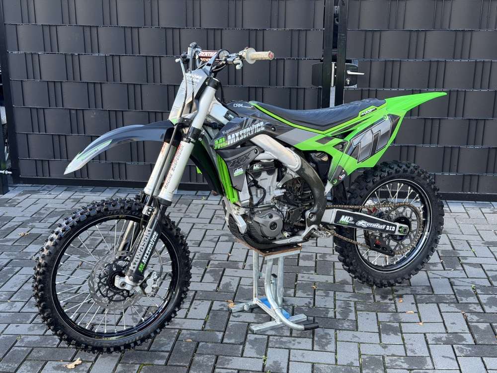 Kawasaki KX 450