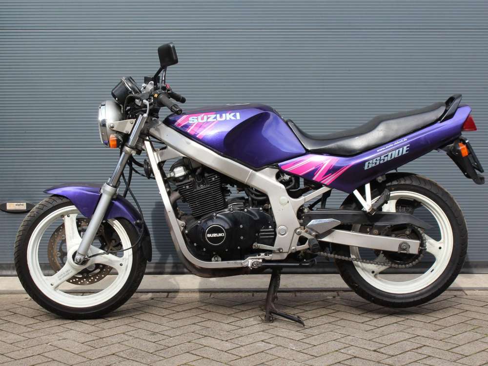 Suzuki GS 500