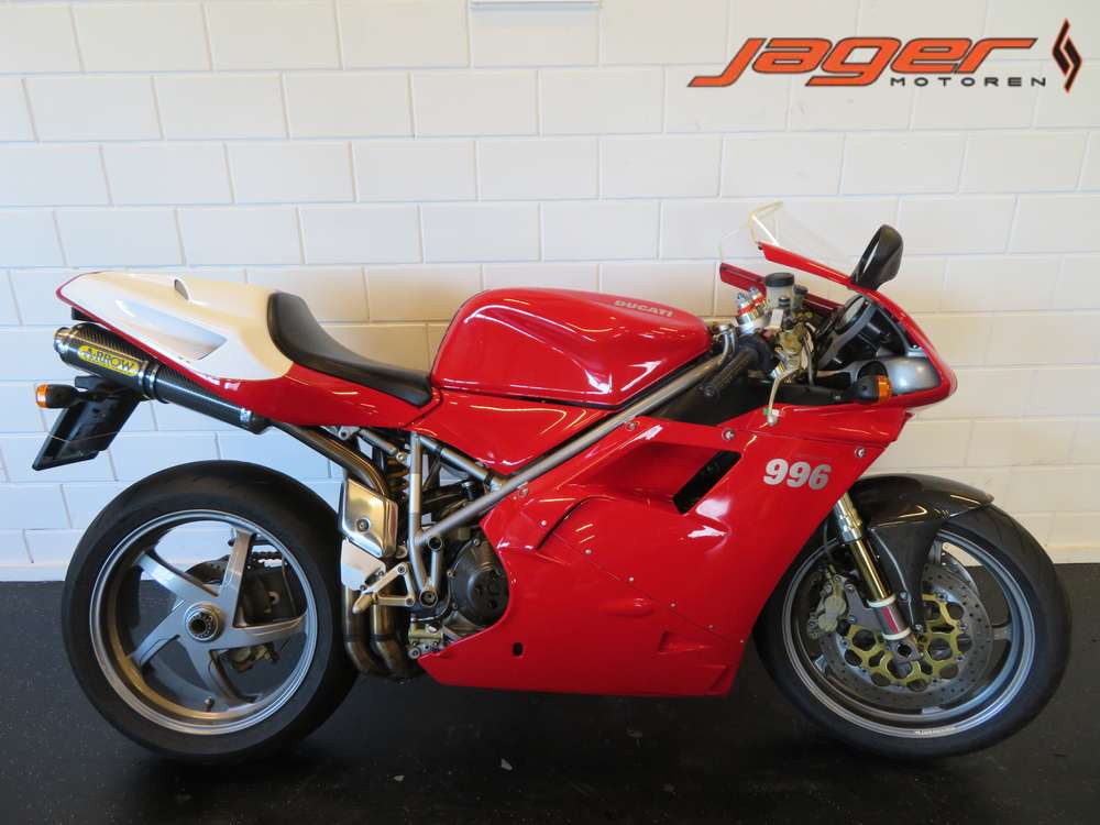 Ducati 996