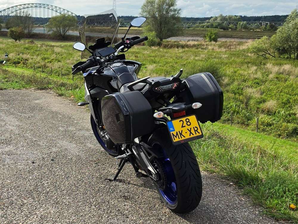 Yamaha Tracer 900