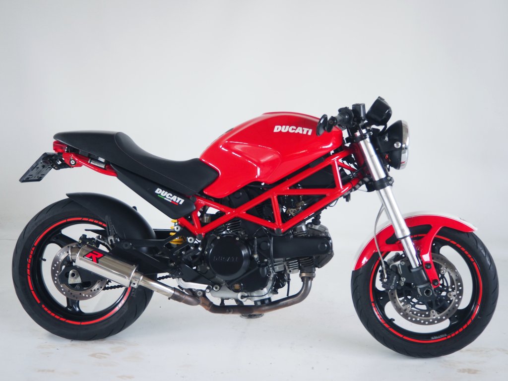 Ducati Monster 695