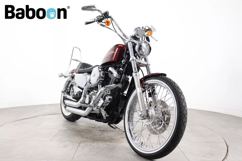 Harley-Davidson XL 1200V Seventy Two