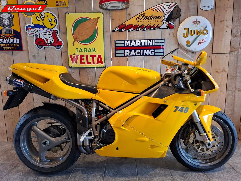 Ducati 748