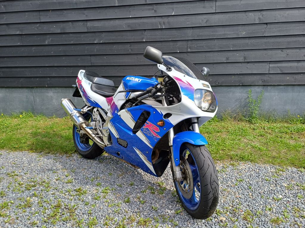 Suzuki GSX-R 750
