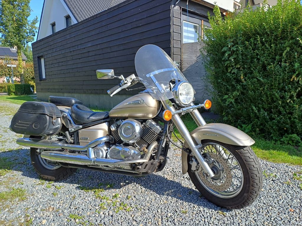 Yamaha XVS 650 Drag Star Bobber