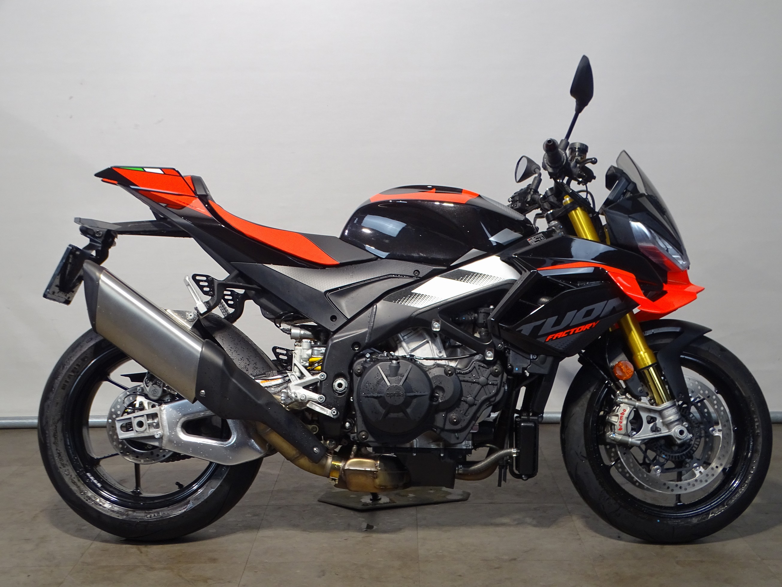 thumb-0