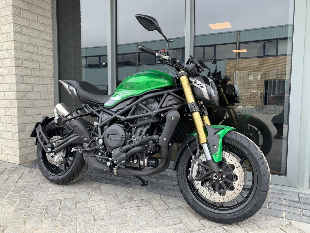 thumb-1